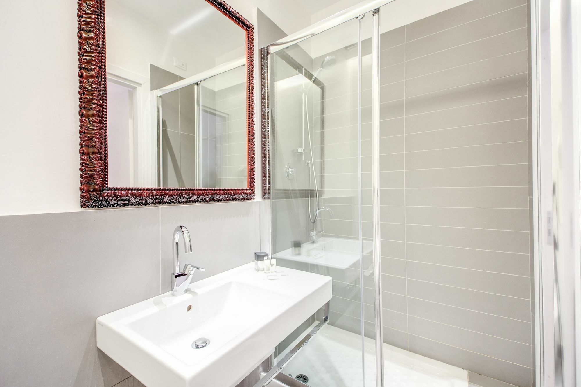 Imperia Suite Рим Экстерьер фото